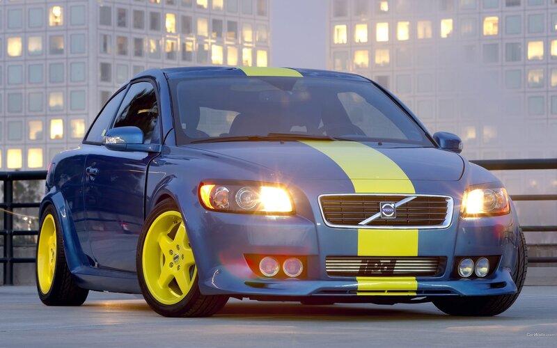 blue volvo with yellow stripes