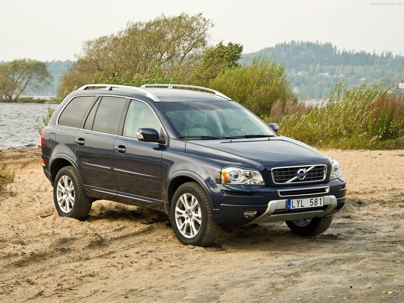 Blue Volvo Xc90