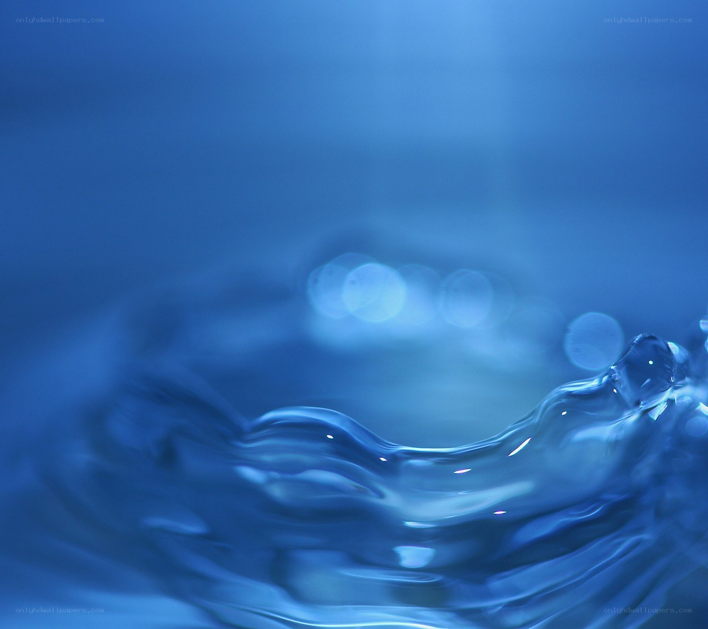 blue water splash