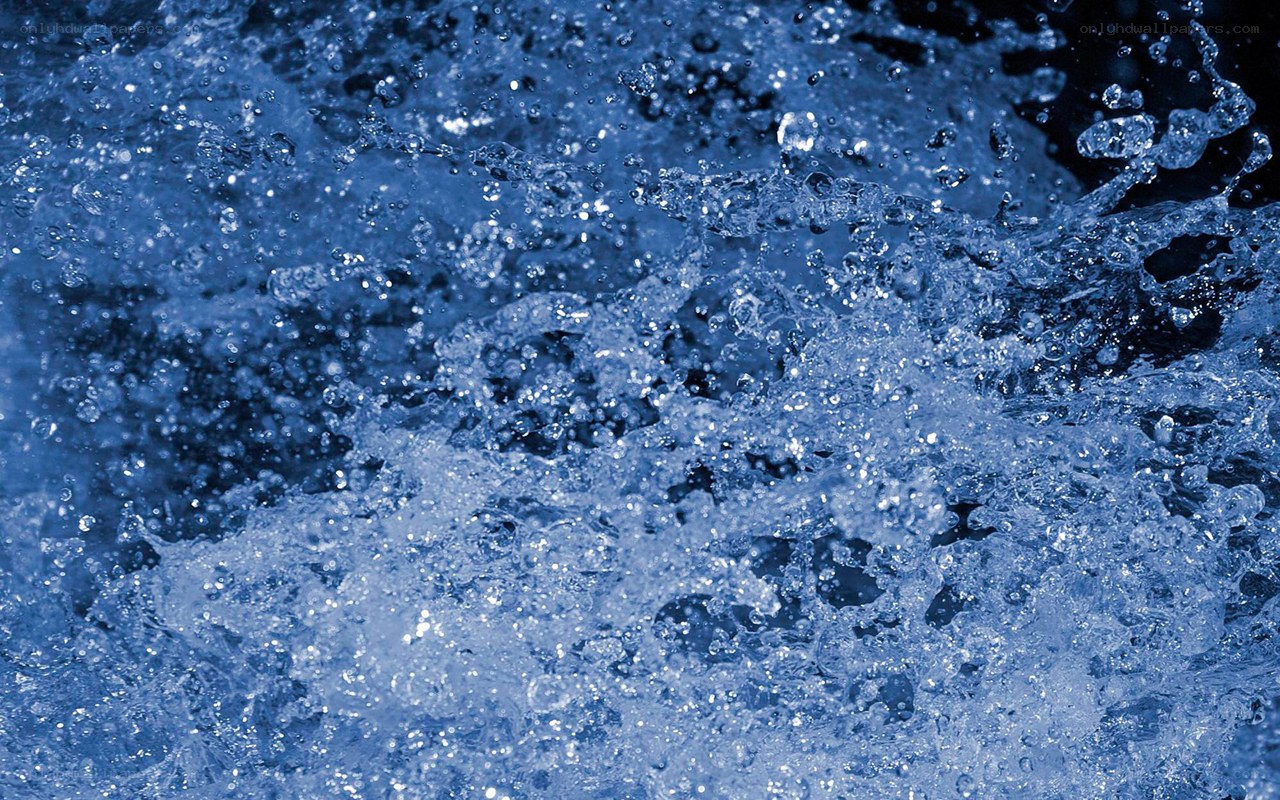 blue water splashing