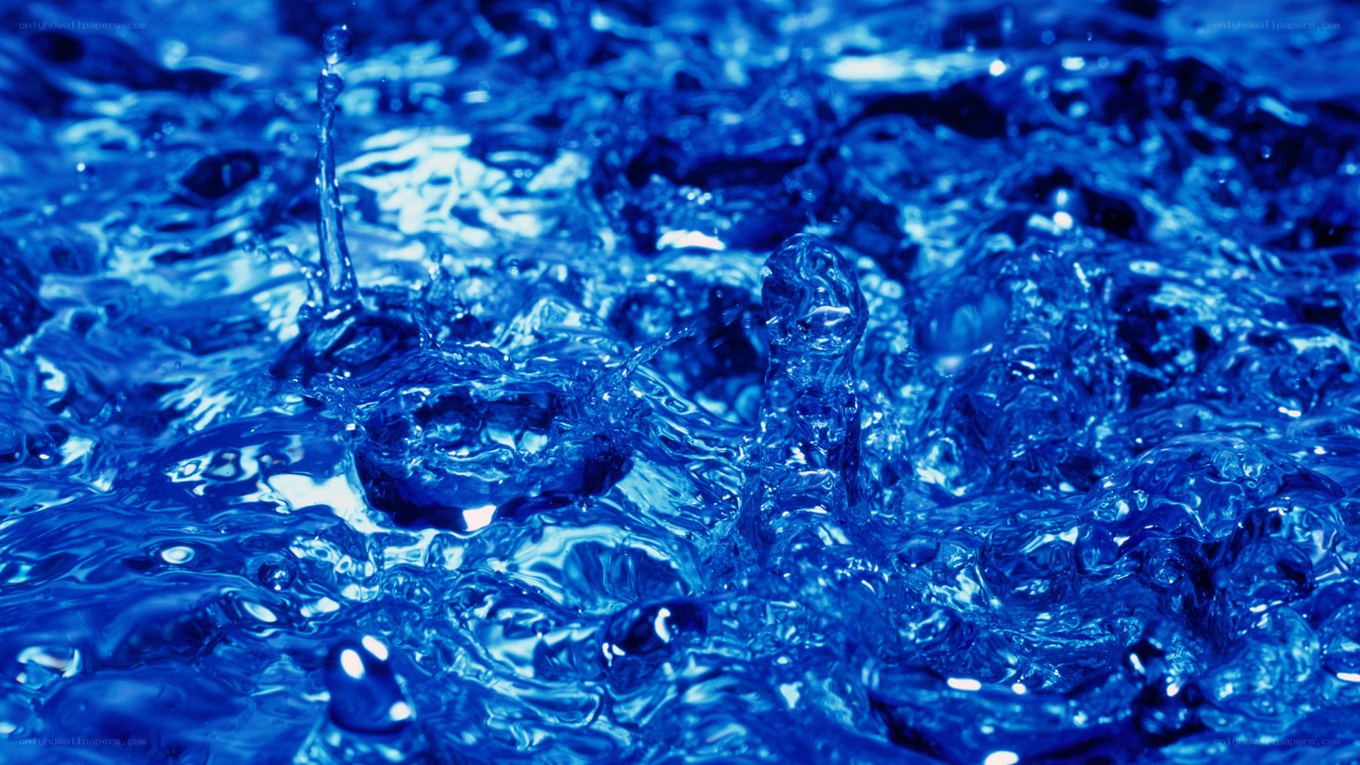 blue water splashing