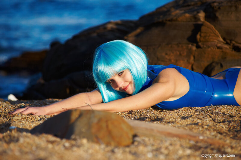 blue wig beach cosplayer