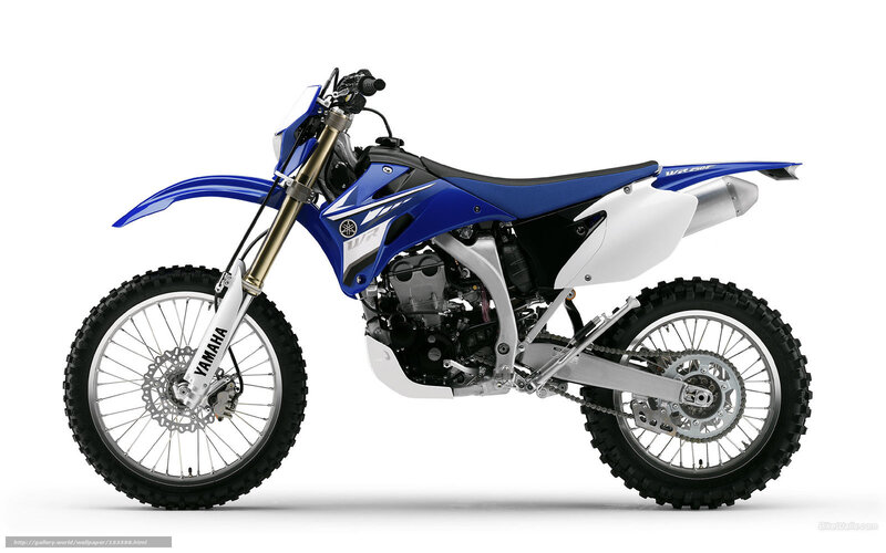 blue yamaha dirt bike