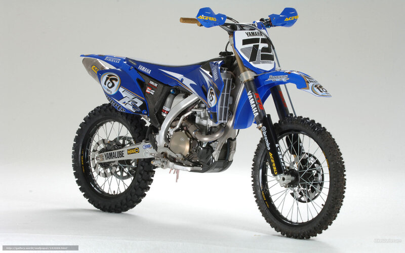 blue yamaha motocross bike