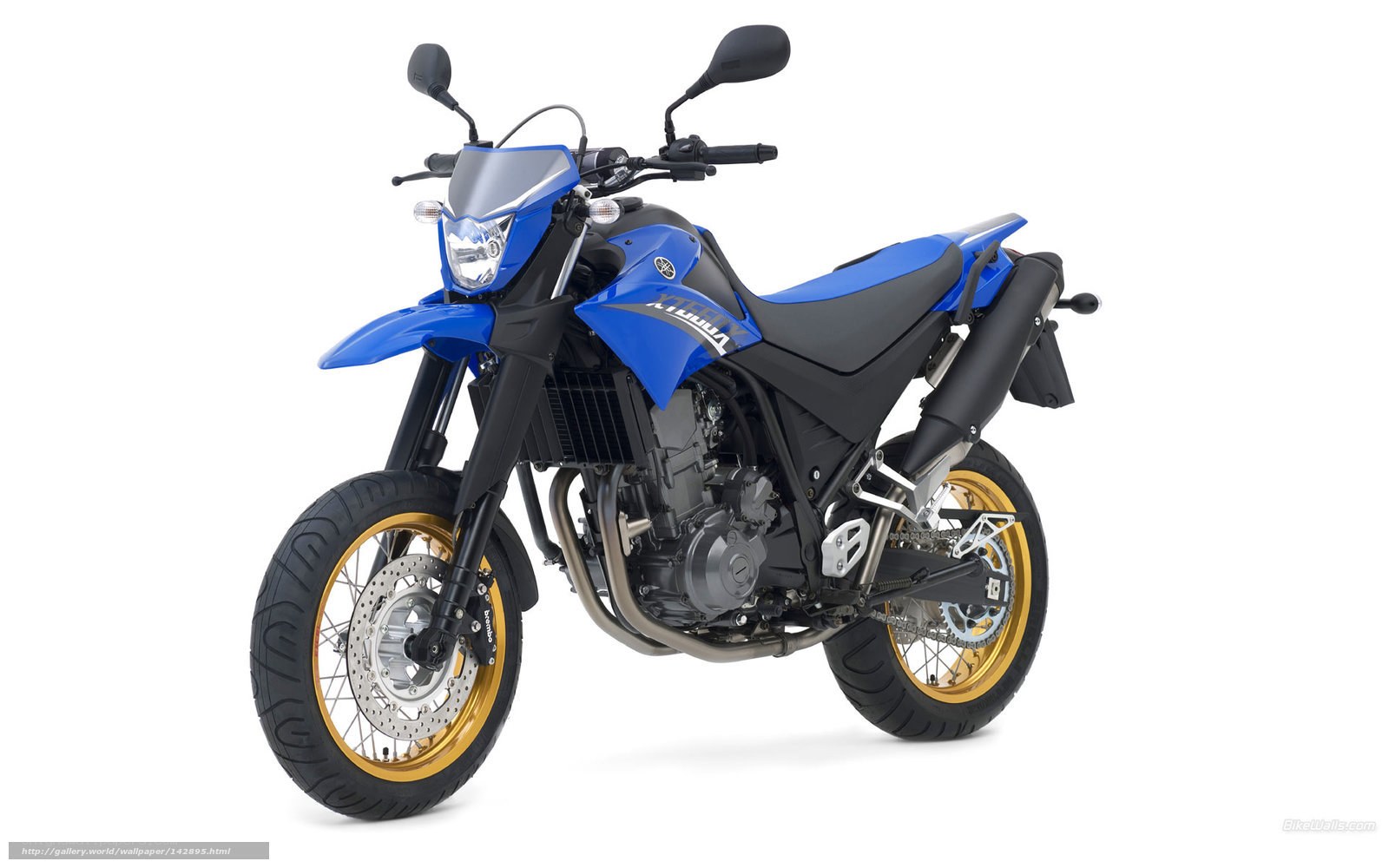 blue yamaha motorcycle