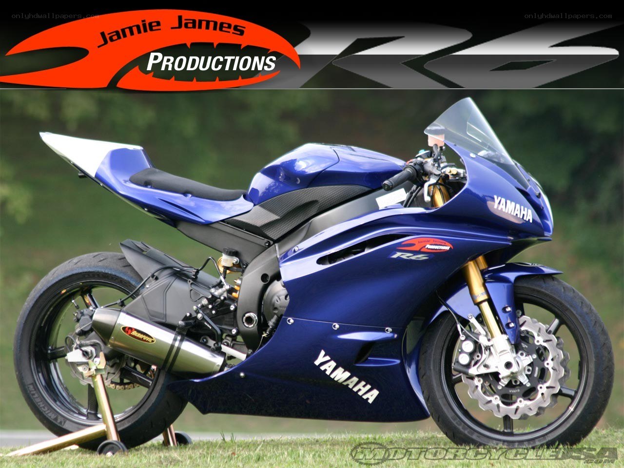 Blue Yamaha R6 motorcycle