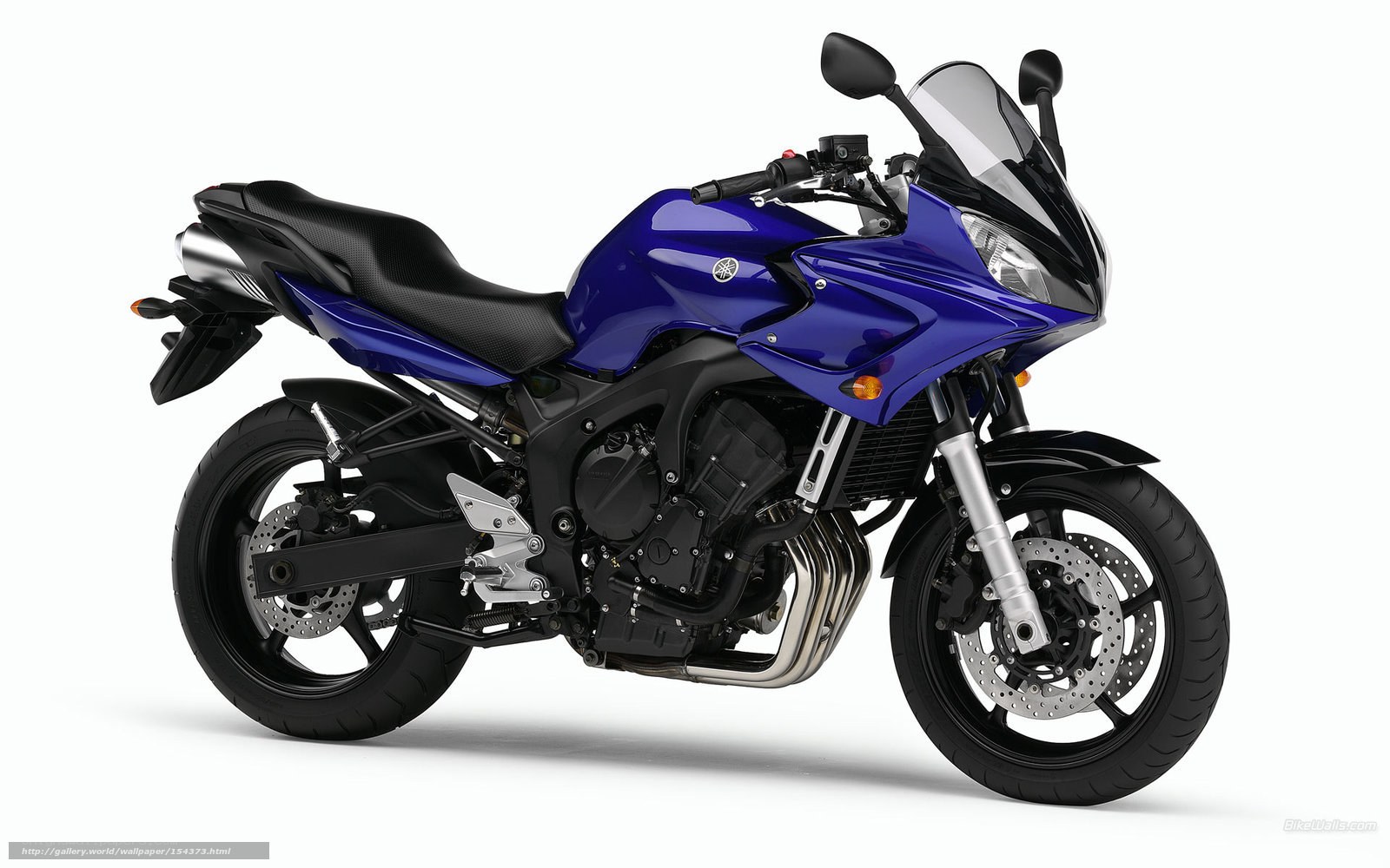 blue yamaha sport motorcycle