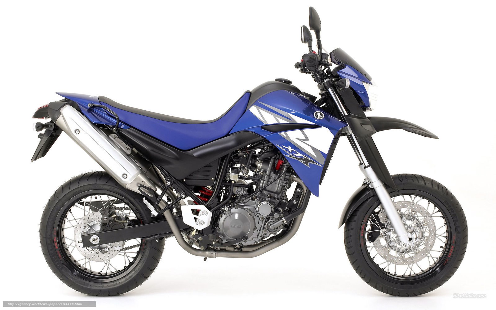 blue yamaha xr650l motorcycle
