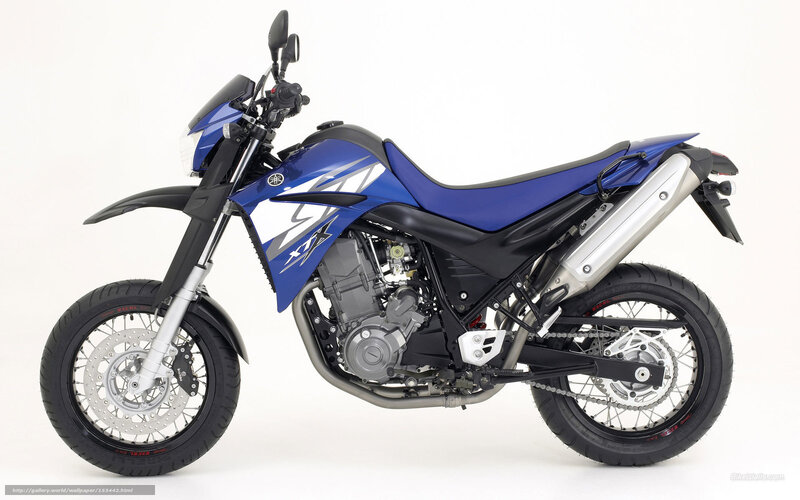 Blue Yamaha XT660X motorcycle