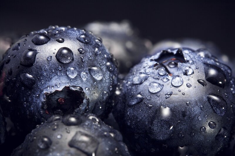 Blueberries with Water Droplets — Black