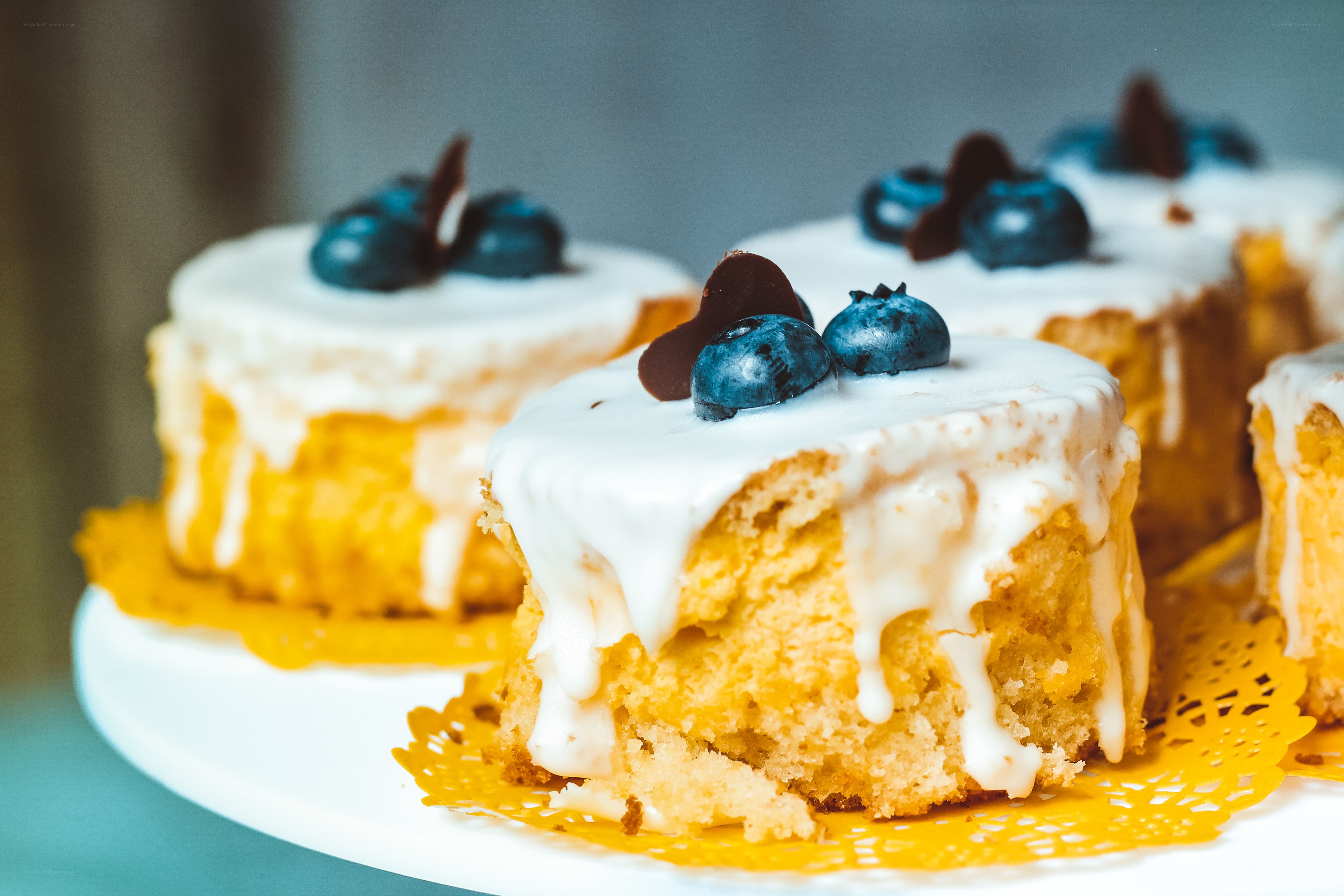Blueberry cakes with white icing