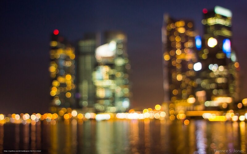 Blurred City Skyline — Yellow