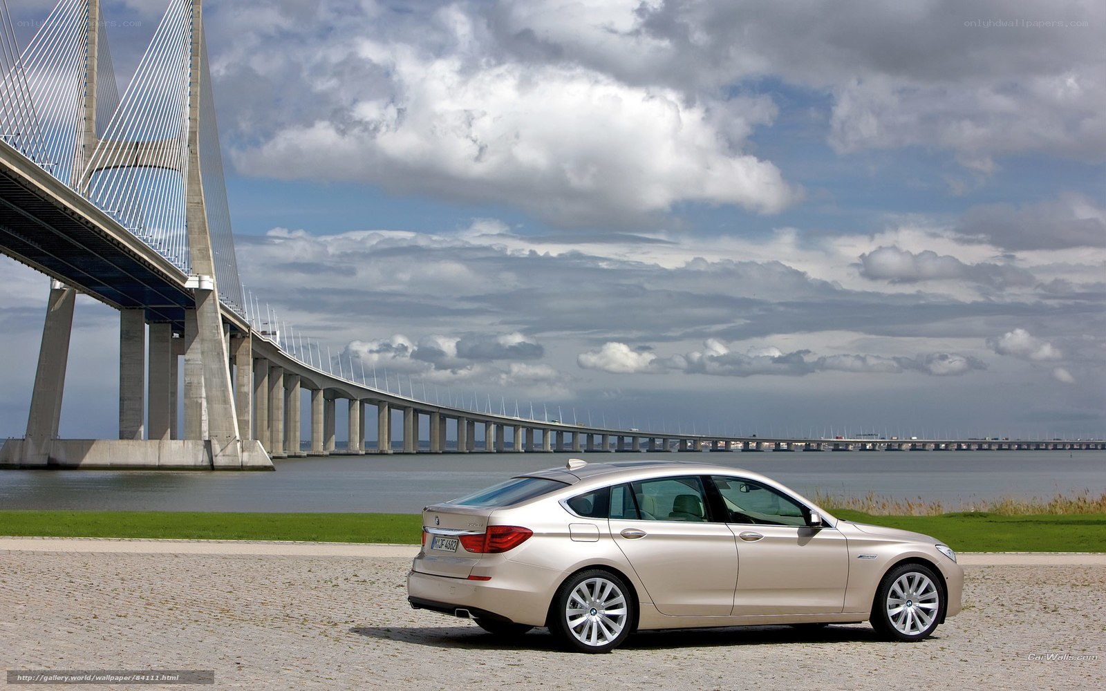 BMW 5-Series Gran Turismo by a bridge