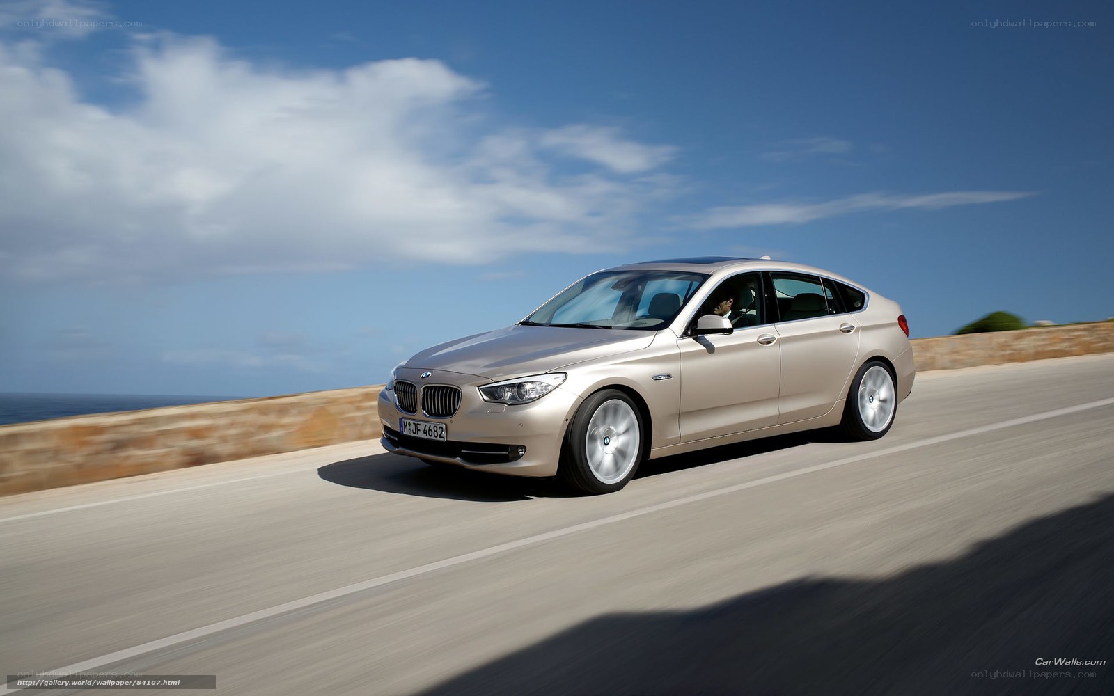 BMW 5-Series Gran Turismo driving