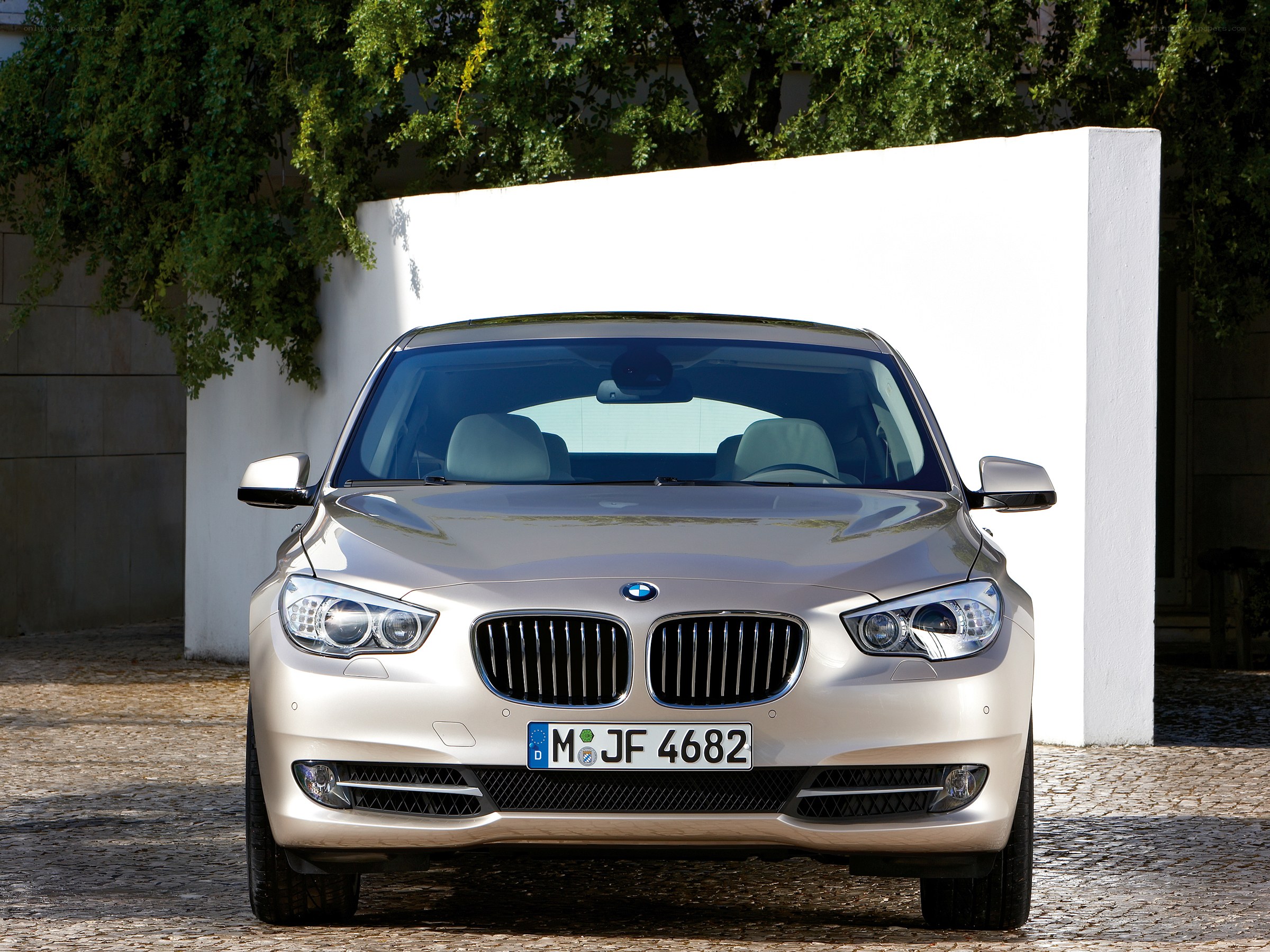 BMW 5-Series sedan front view