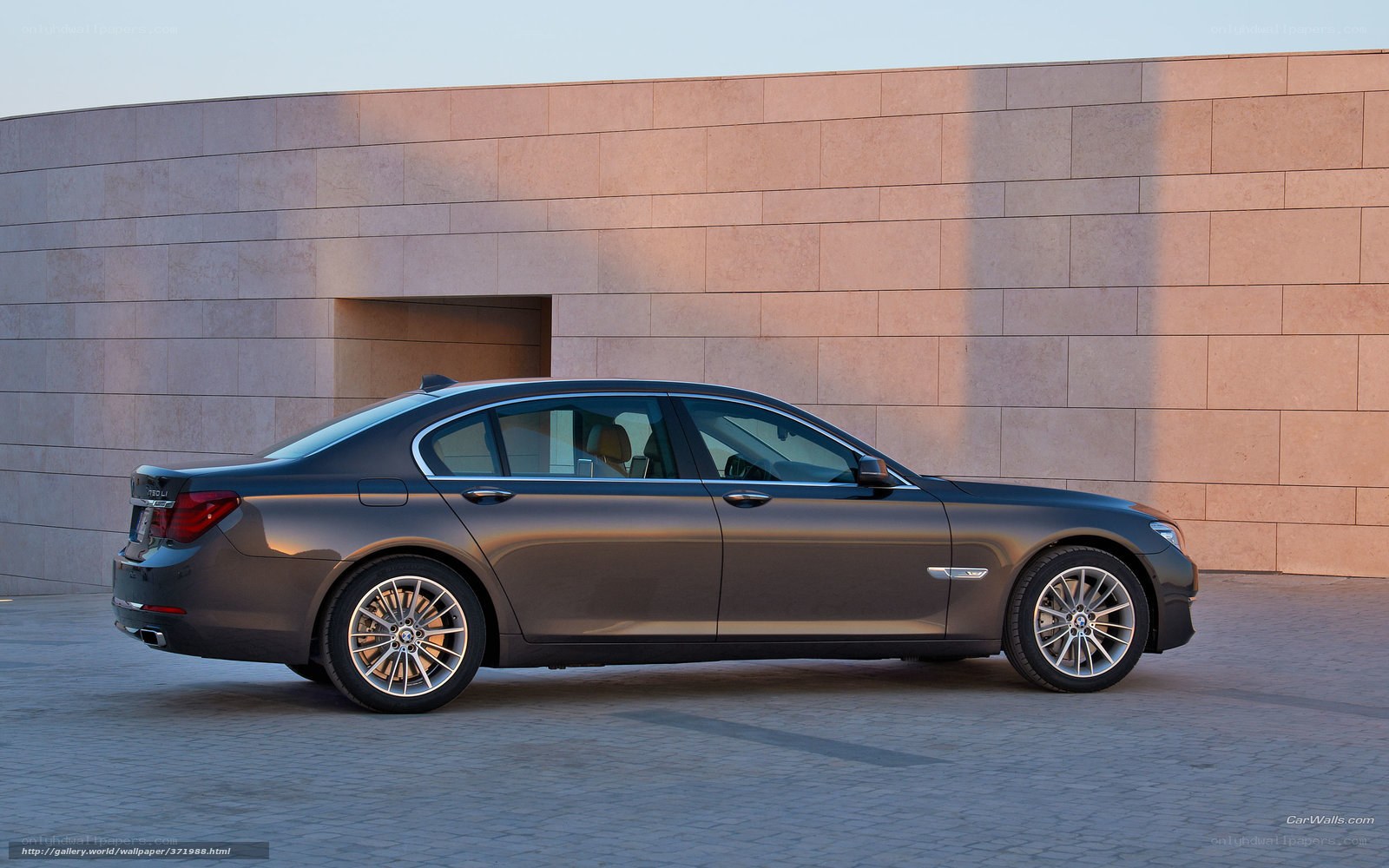 BMW 7 Series sedan side view