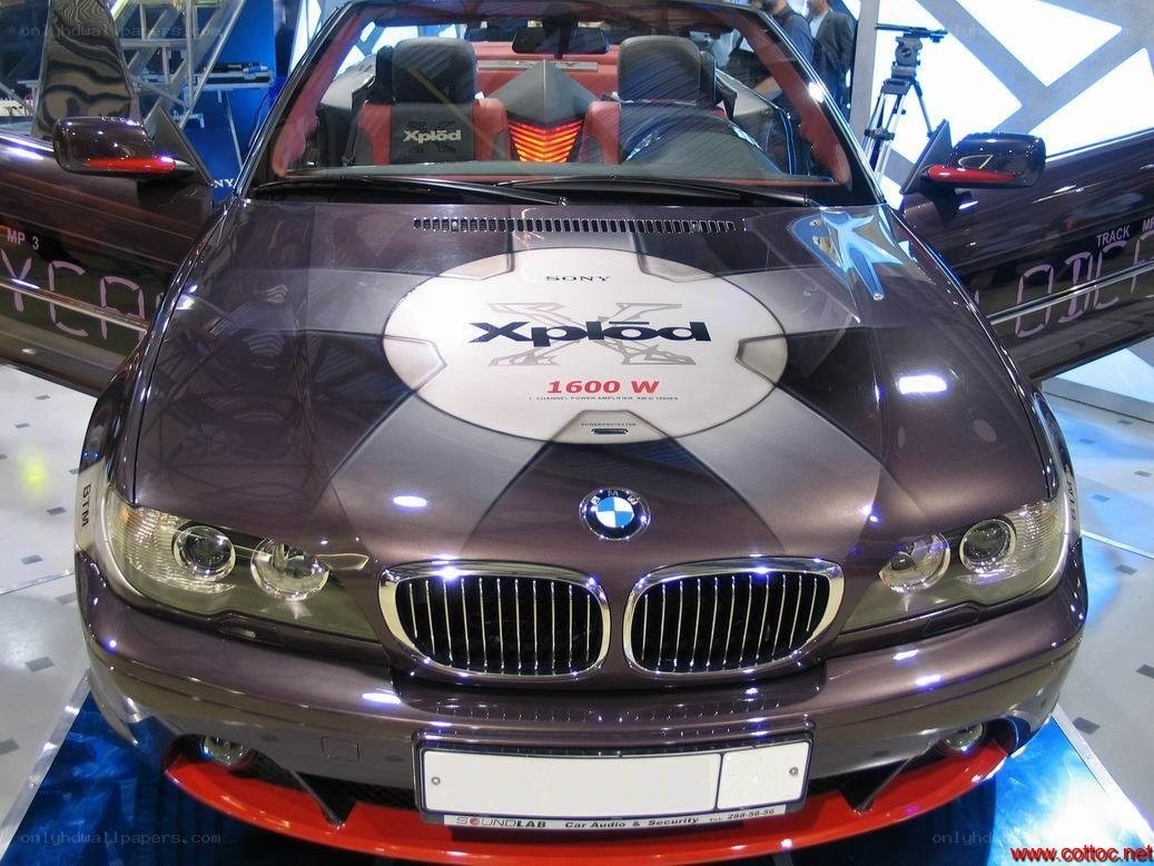 BMW car with Sony Xplod branding