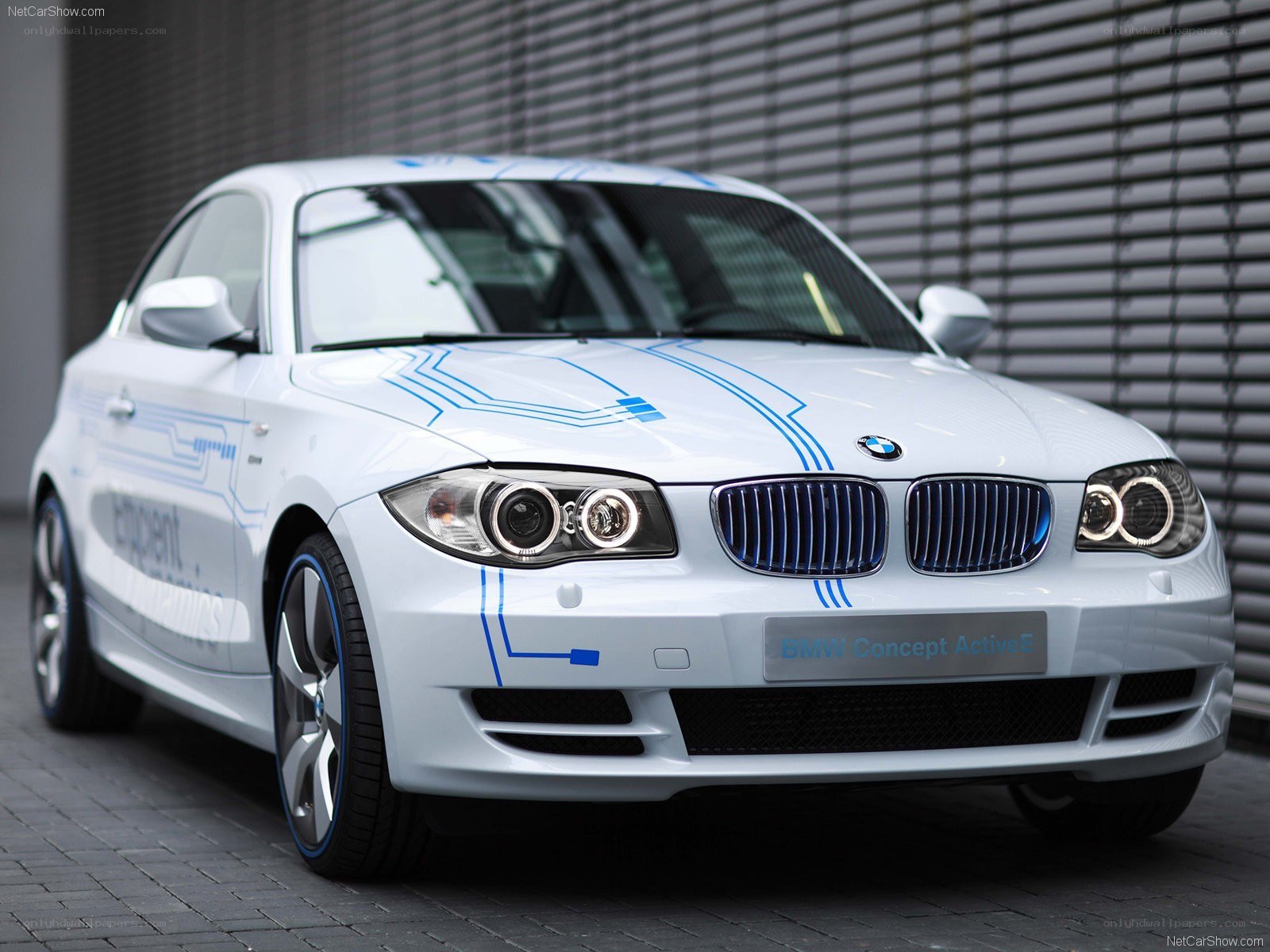 BMW Concept ActiveE car