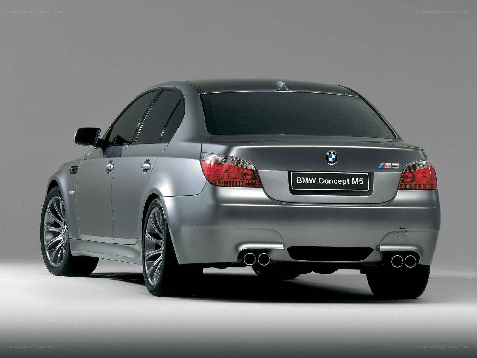 BMW Concept M5 rear view