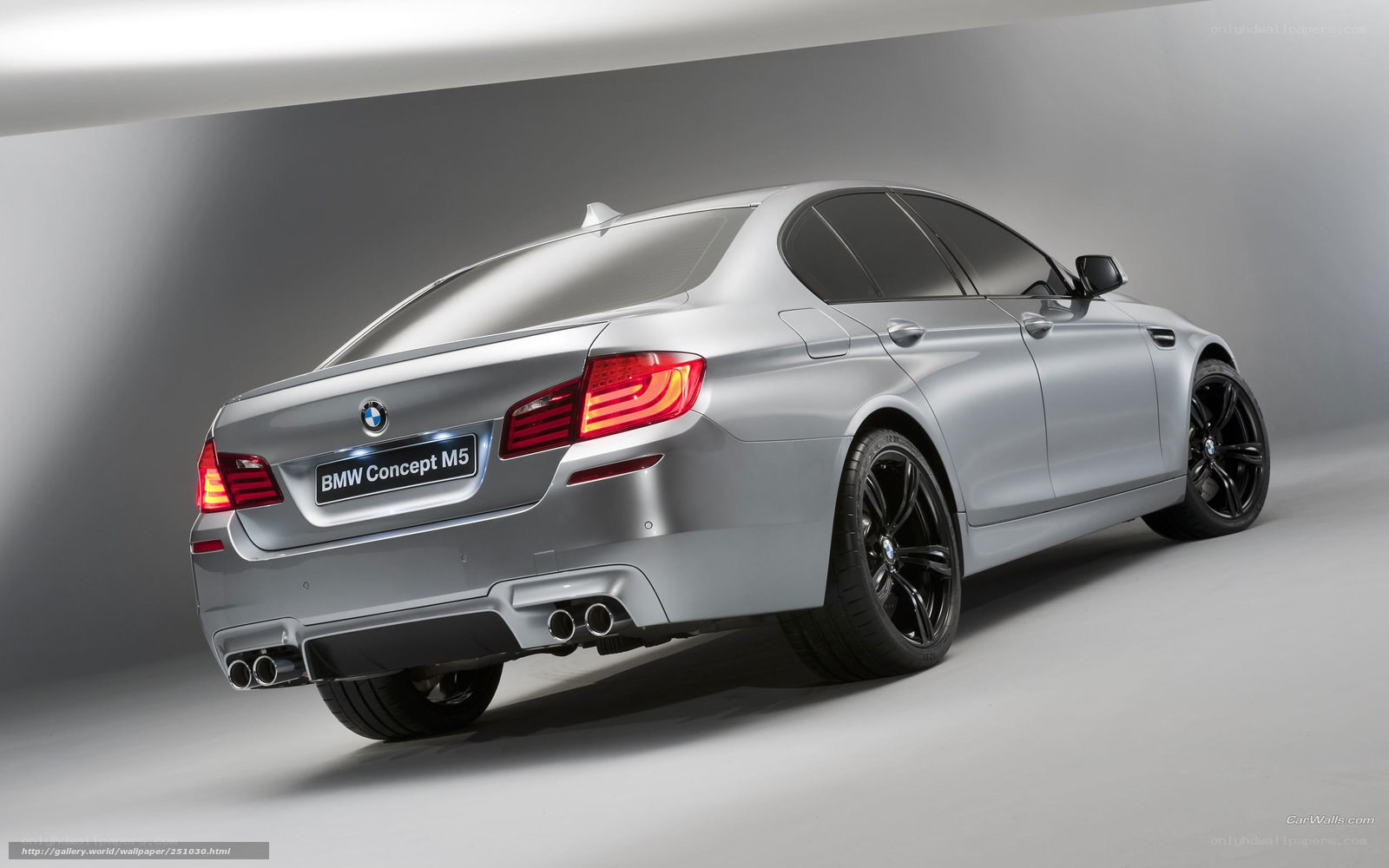 BMW Concept M5 rear view
