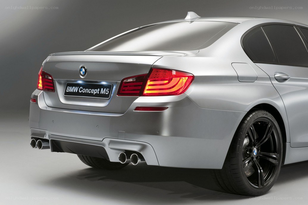 BMW Concept M5 rear view
