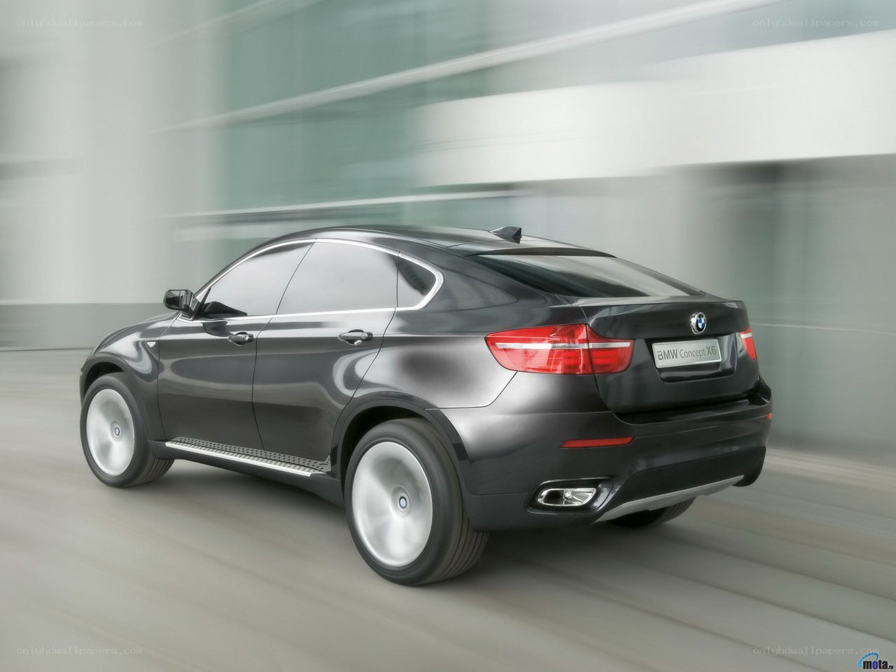 BMW Concept X6 in motion