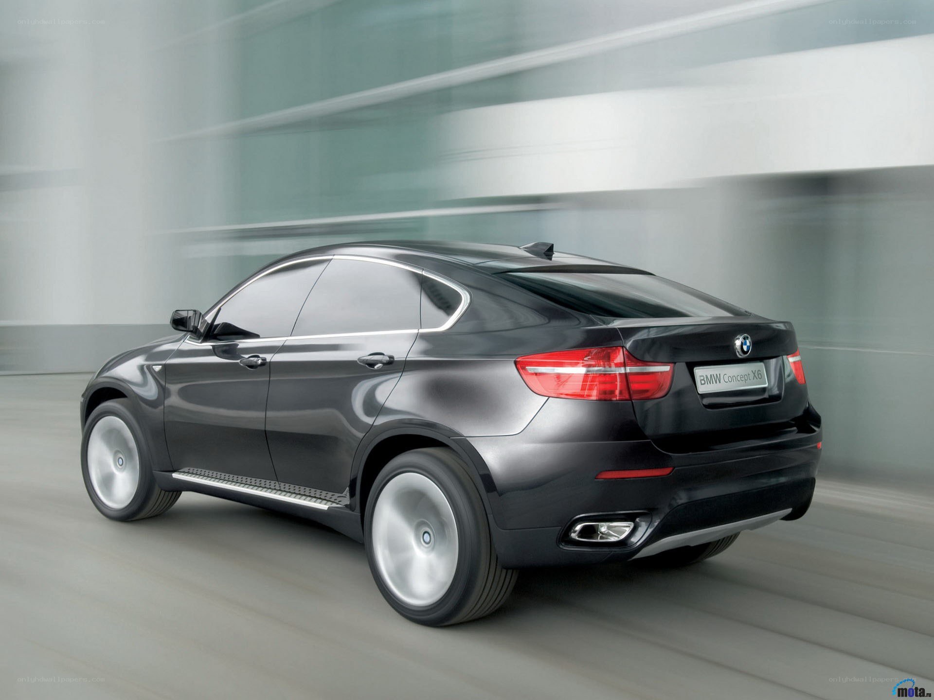 BMW Concept X6 in motion