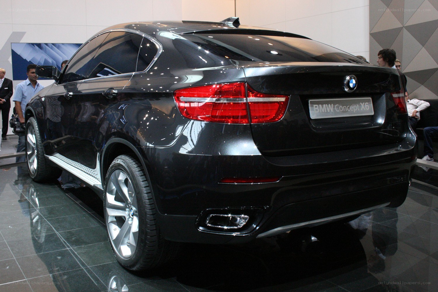 BMW Concept X6 on display