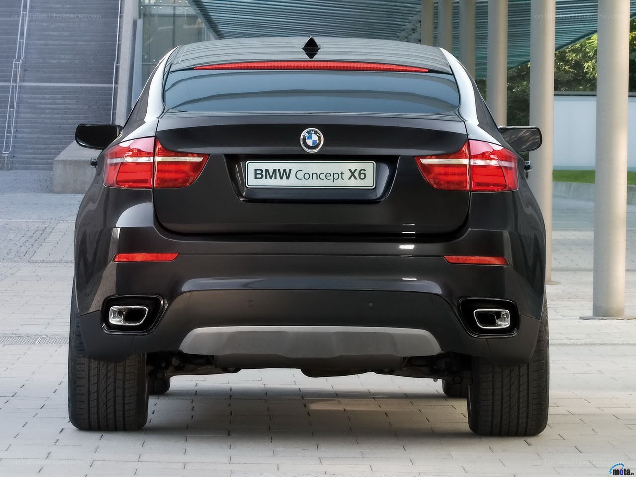 BMW Concept X6 rear view