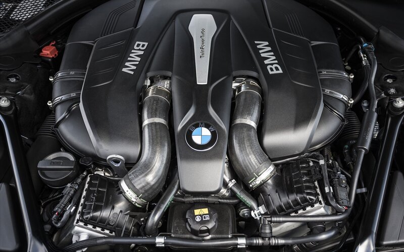 BMW Engine Bay — Black, Technical, Photograph, Engine Cover, Twinpower Turbo