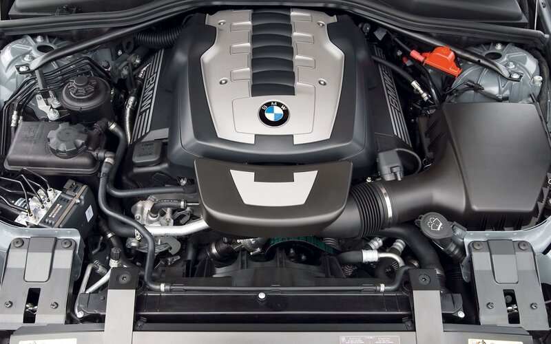 BMW Engine Bay — Black