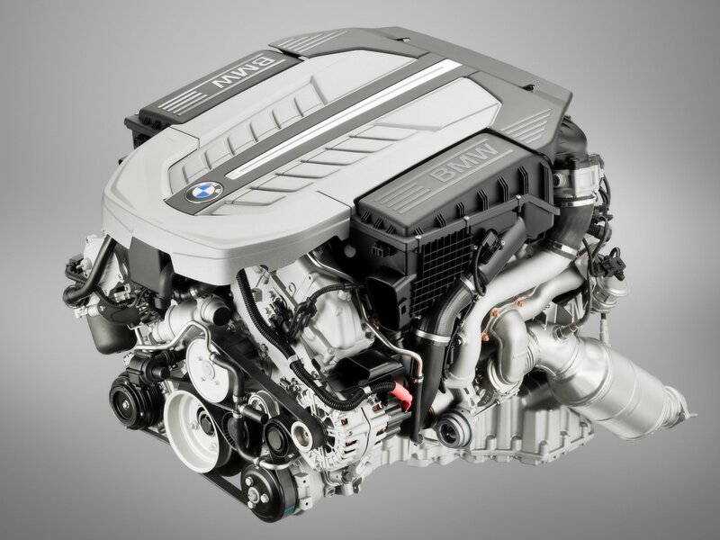 BMW Engine — Gray, Technical