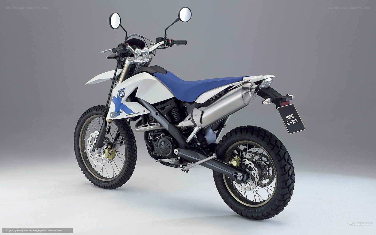 BMW G 650 X motorcycle
