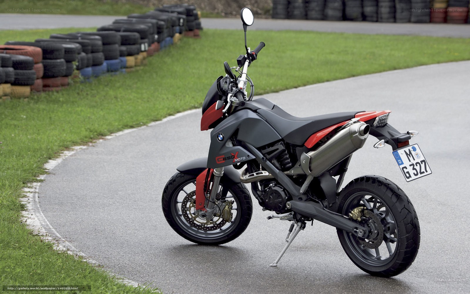 BMW G650 X motorcycle