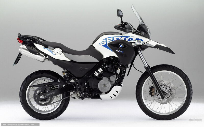 BMW G650GS Motorcycle — White, Neutral