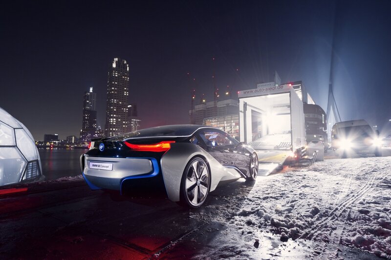 BMW i8 Concept at night