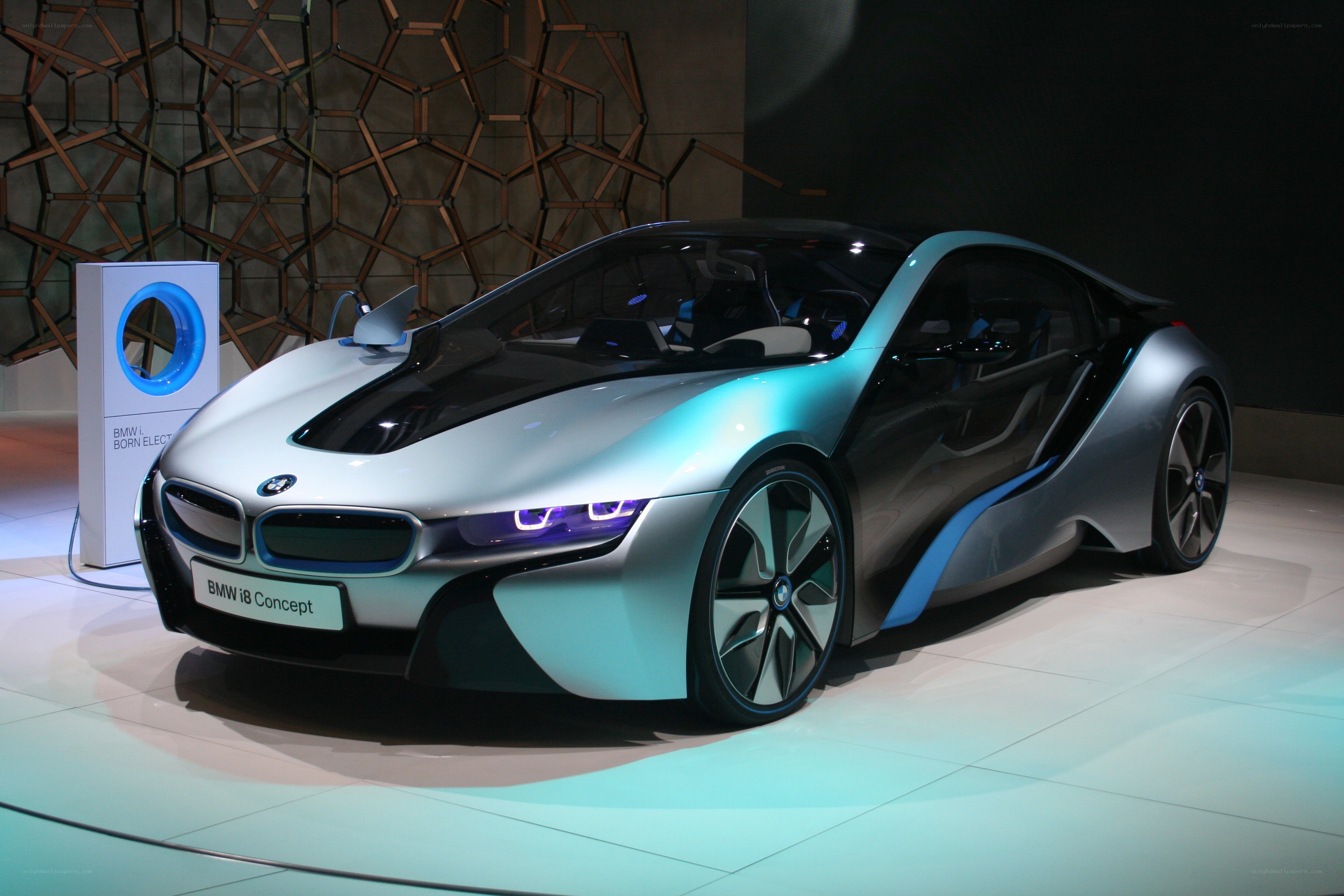 BMW i8 Concept car