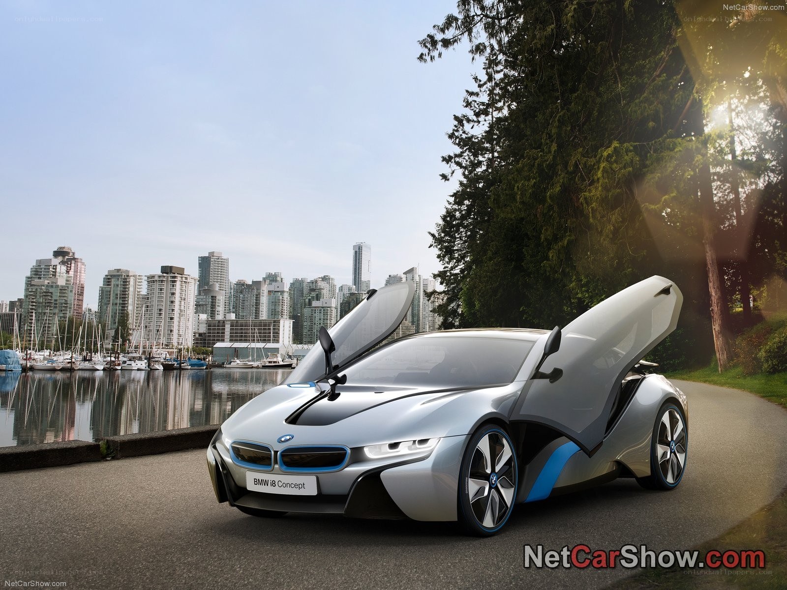 BMW i8 Concept car