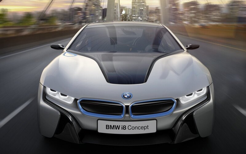 BMW I8 Concept Car — Silver, Dynamic