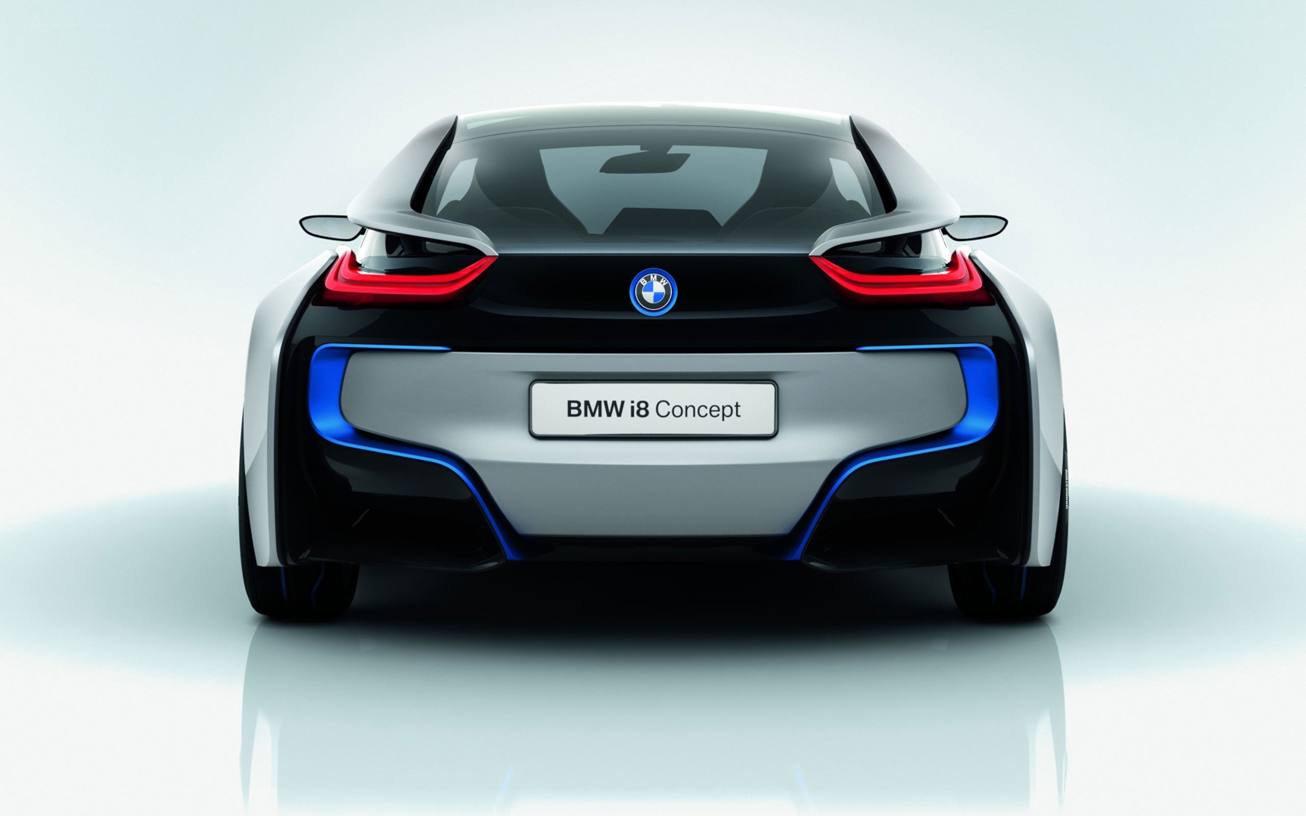 BMW i8 Concept rear view
