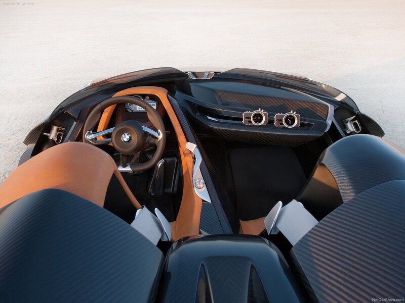 BMW i8 Spyder interior