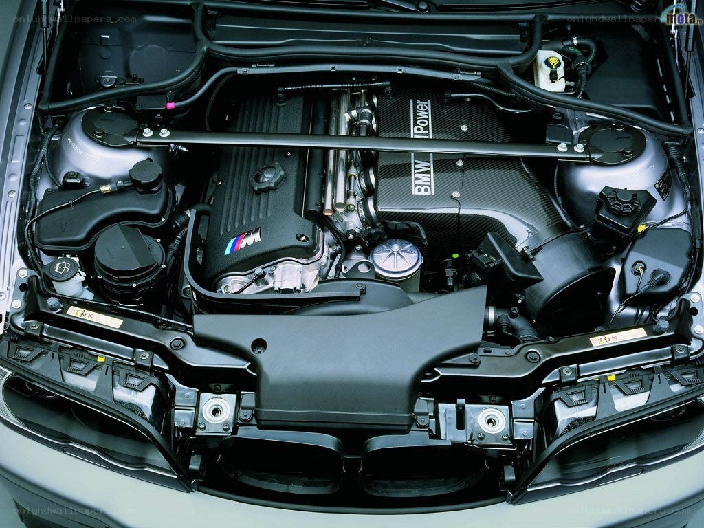 BMW M Power engine bay
