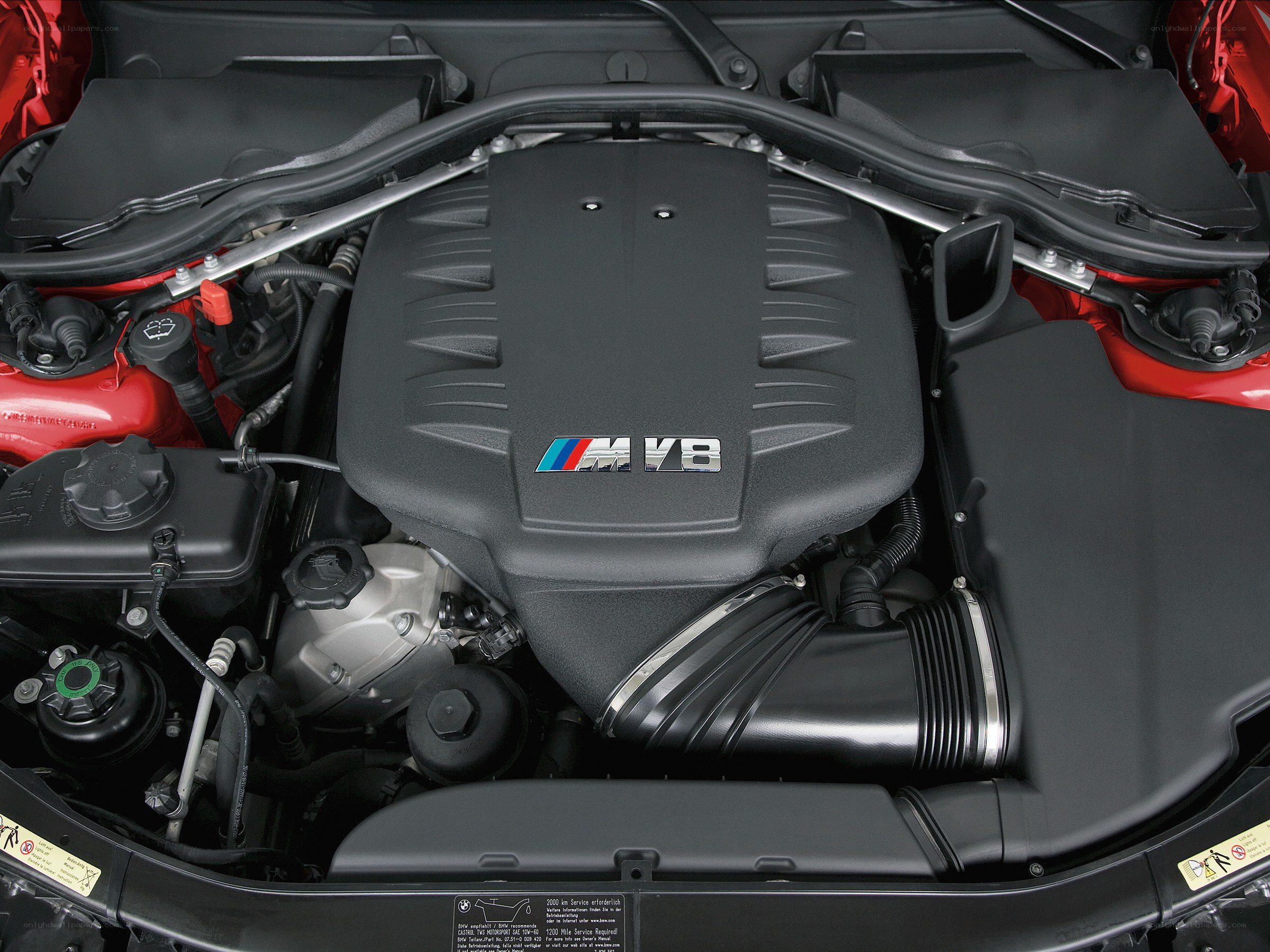 BMW M V8 engine bay