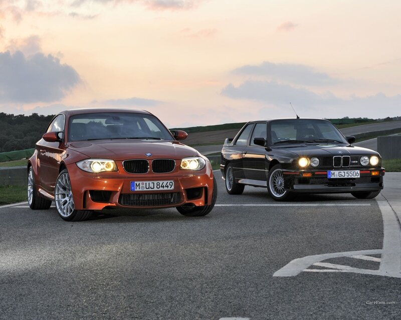 BMW M1 and M2 cars on track
