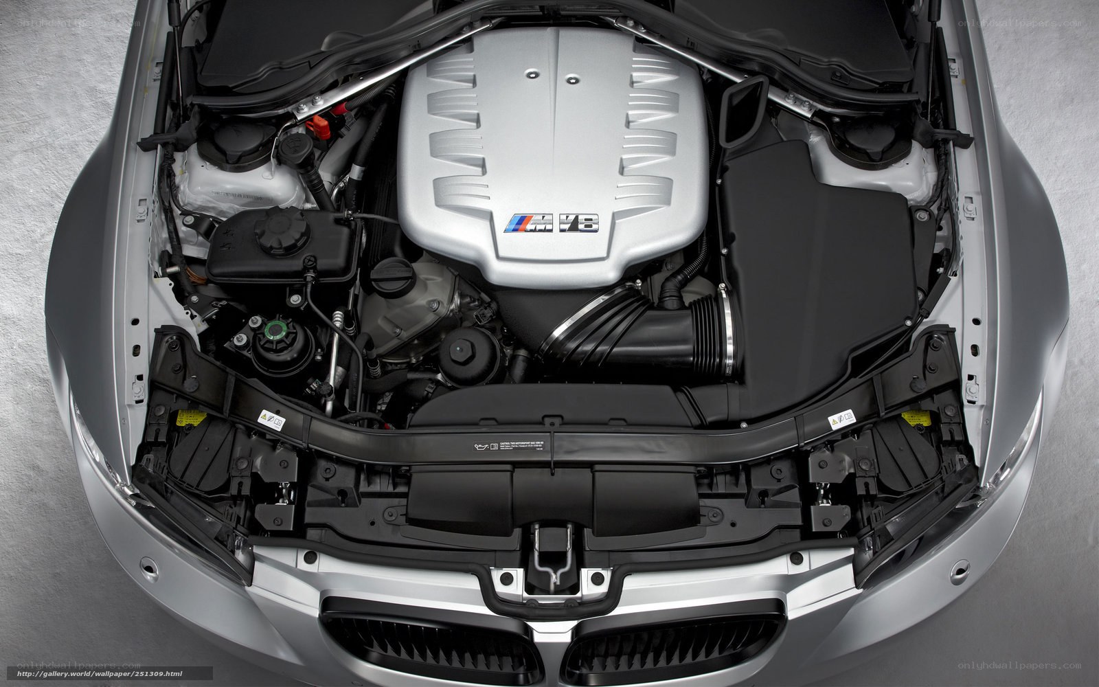 BMW M3 engine bay