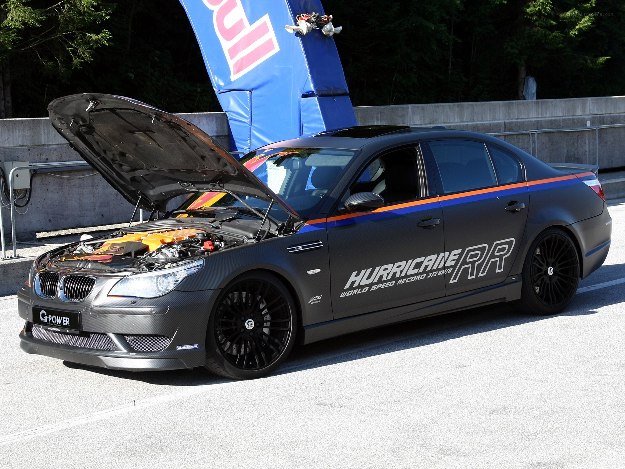 BMW M5 Hurricane RR with open hood