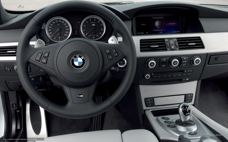 BMW M5 interior dashboard