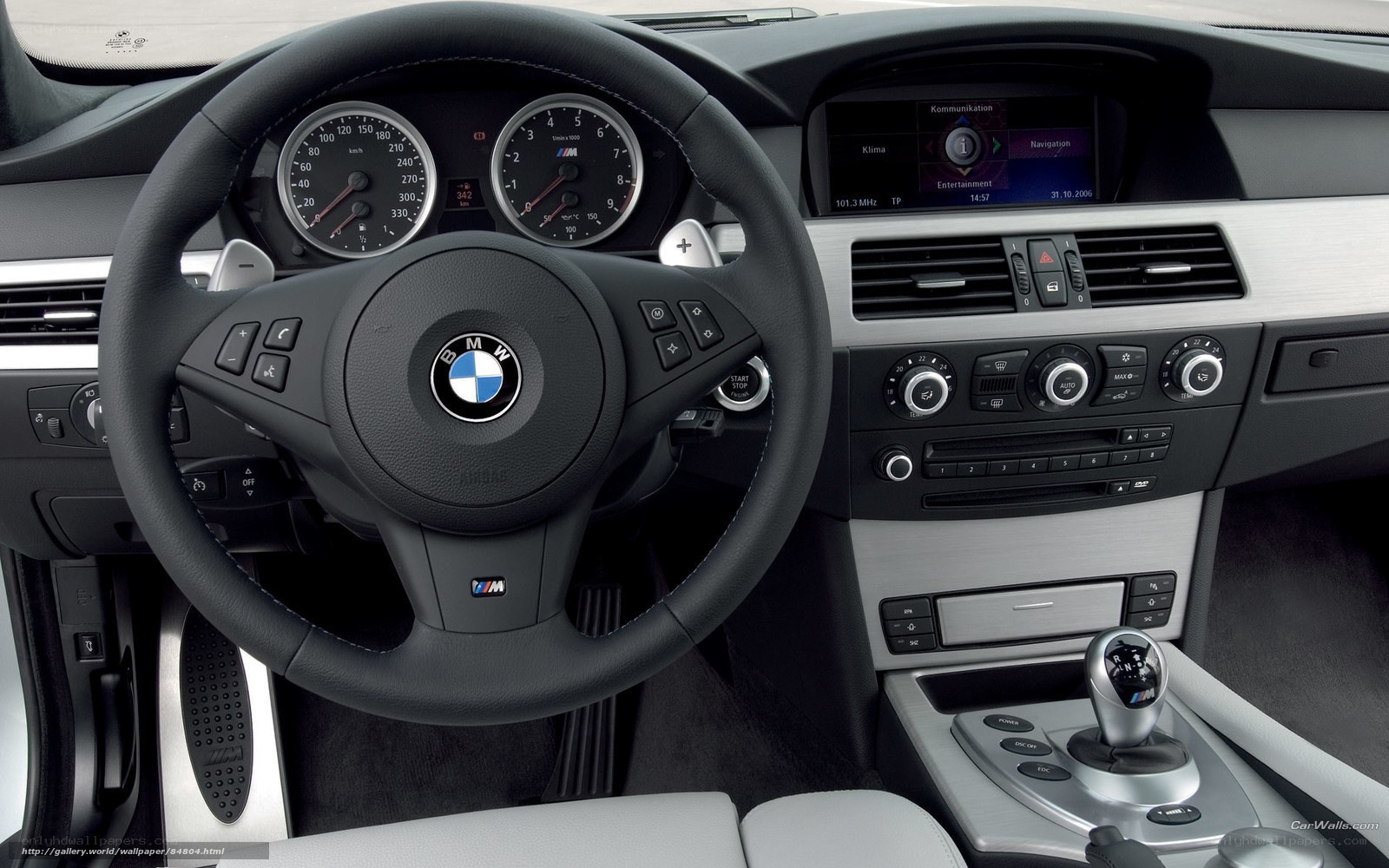BMW M5 interior dashboard