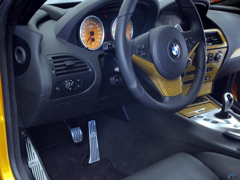 BMW M6 interior dashboard