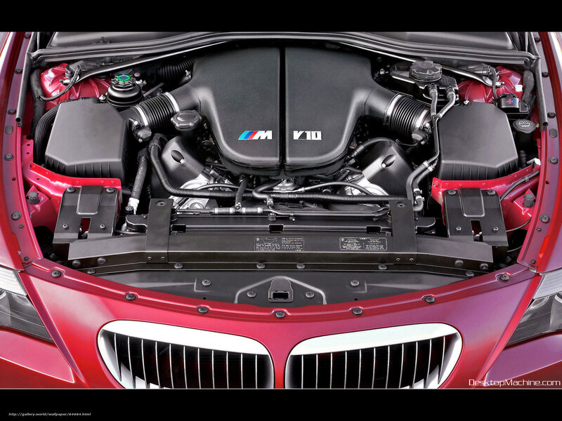 BMW M760 engine bay